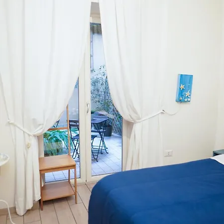 Duomo Street 3* Napoli